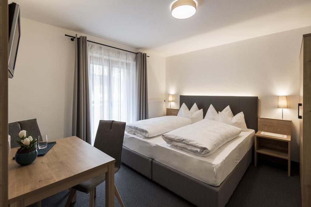 Garni Gruenau Hotel San Martino di Castrozza Buitenkant foto